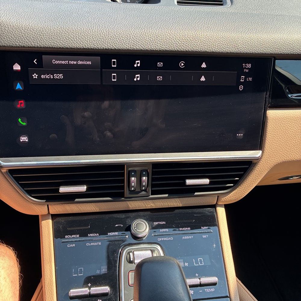 2022 Porsche Cayenne Base