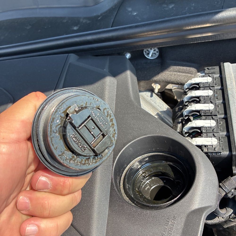 2022 Porsche Cayenne Base