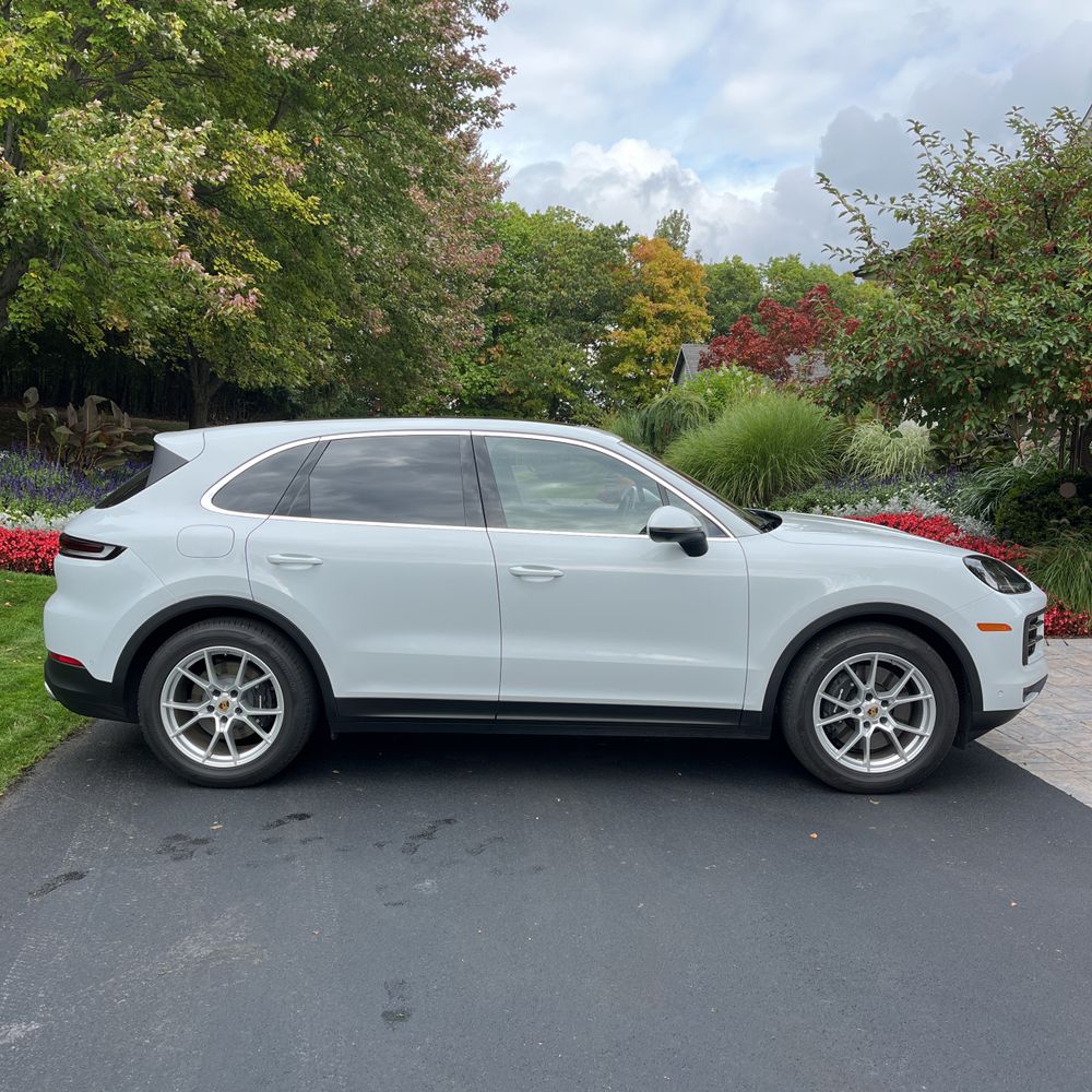 2024 Porsche Cayenne Base