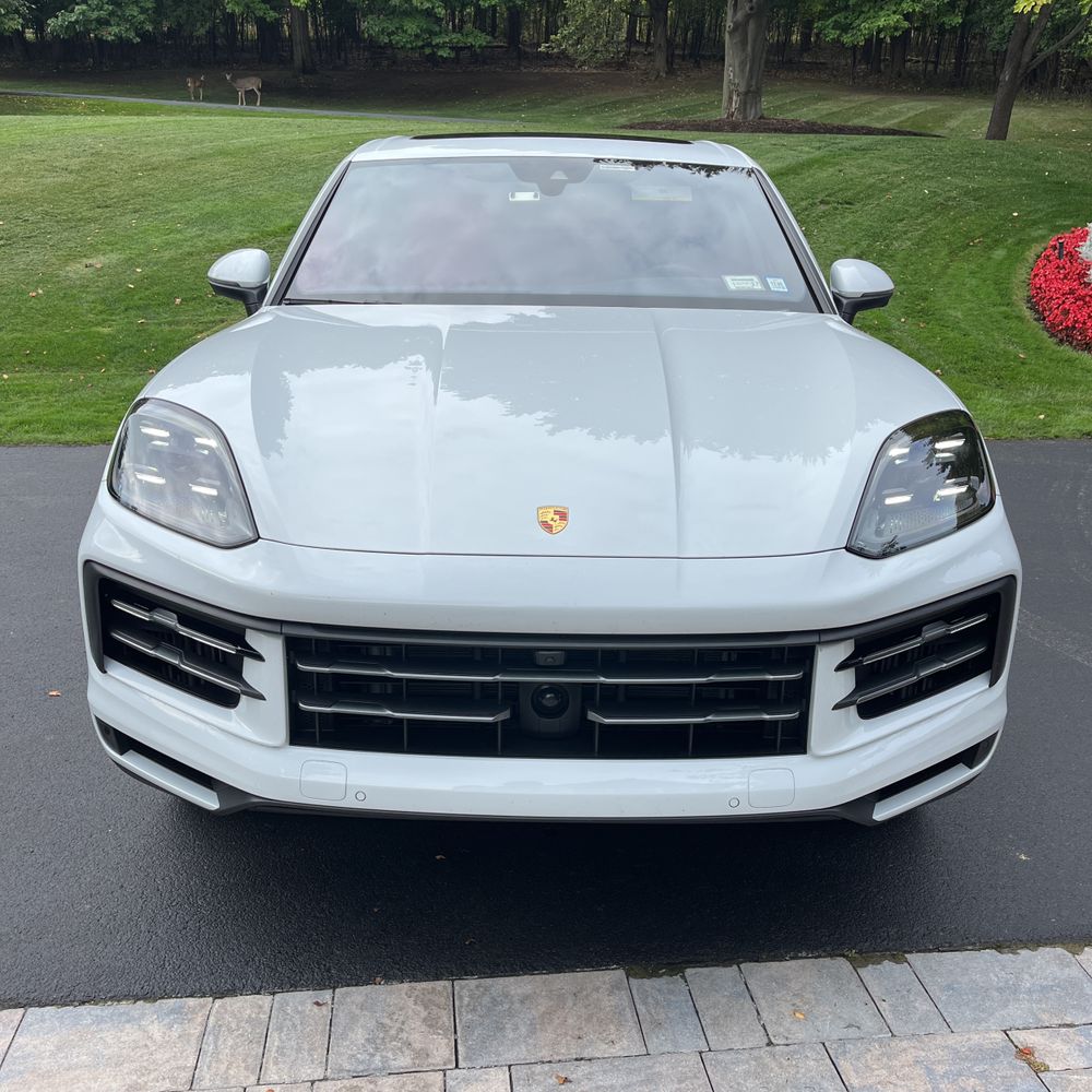 2024 Porsche Cayenne Base