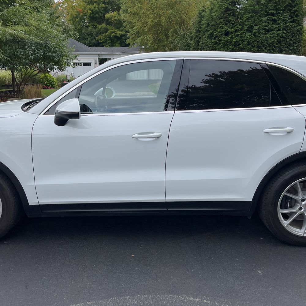 2024 Porsche Cayenne Base