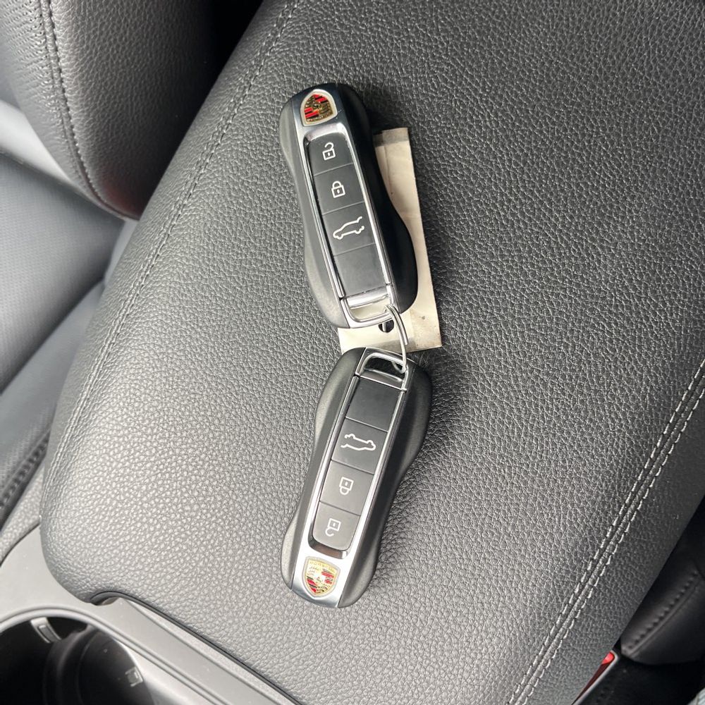 2024 Porsche Cayenne Base