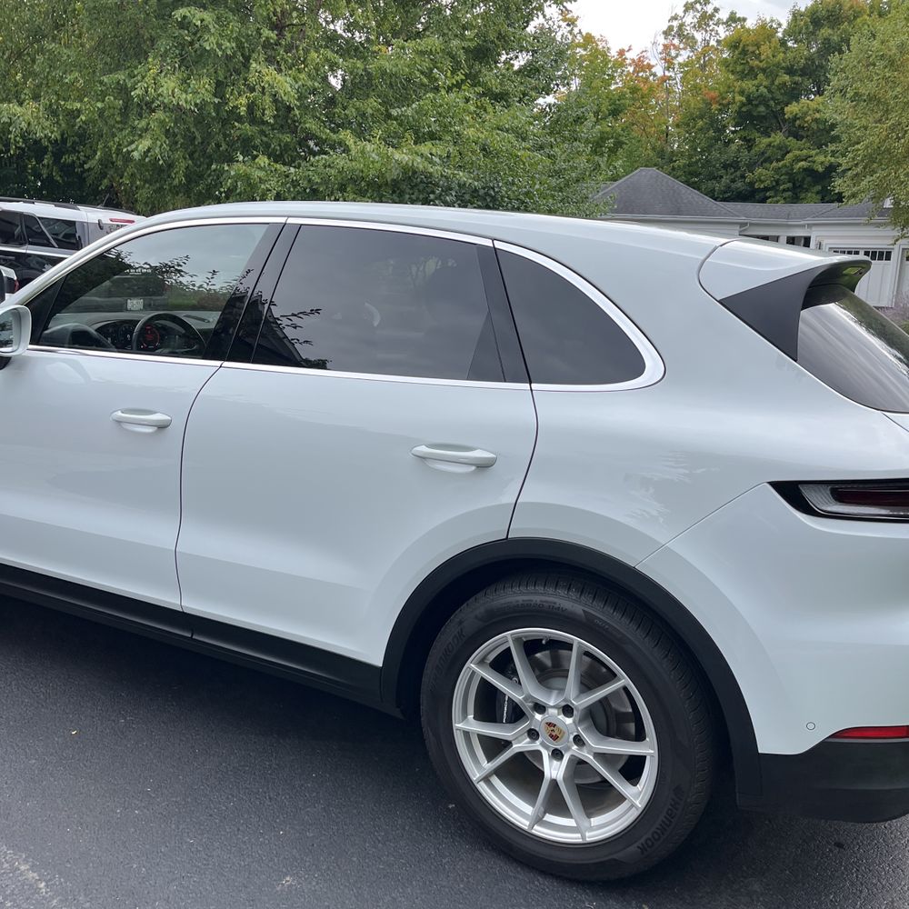 2024 Porsche Cayenne Base