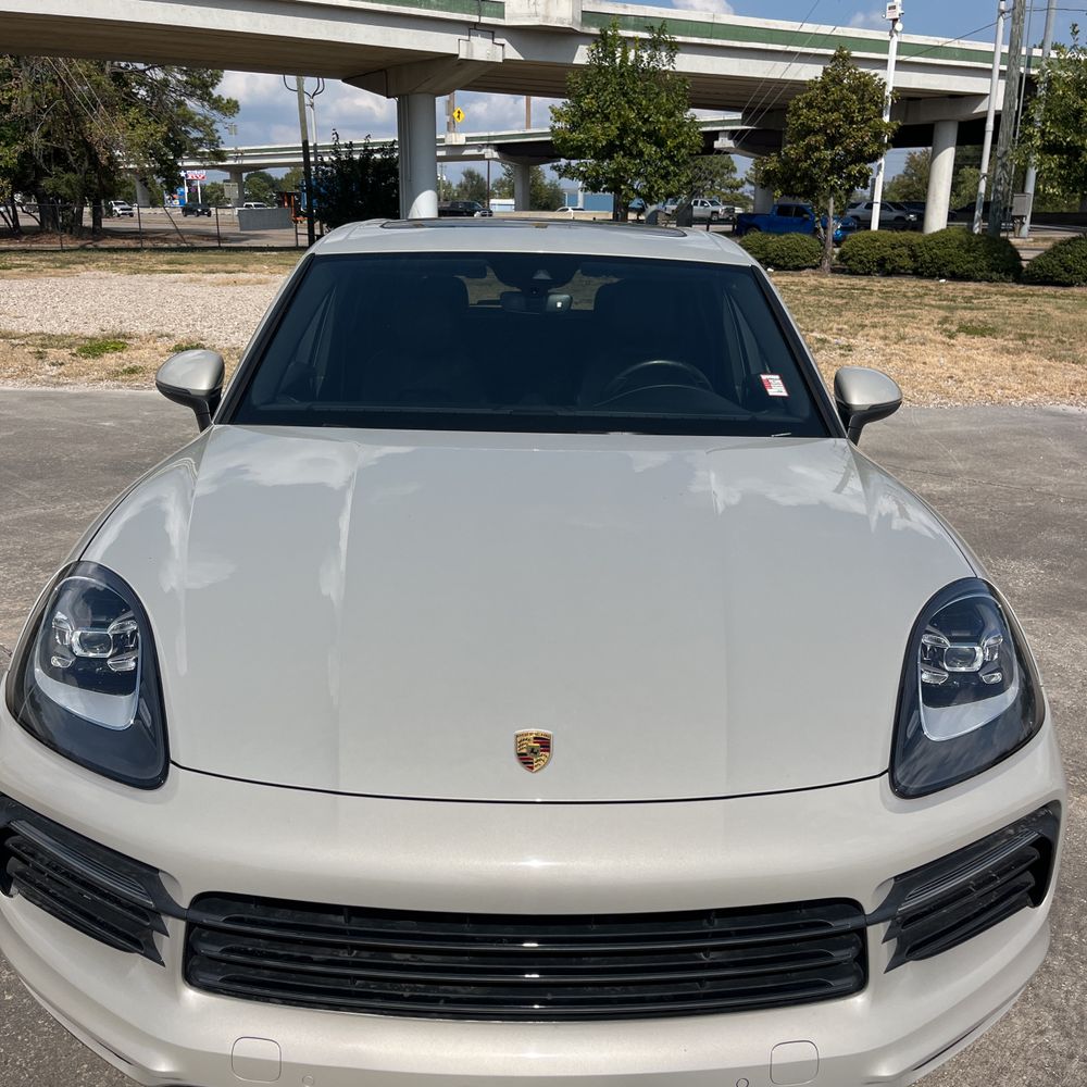 2021 Porsche Cayenne Base