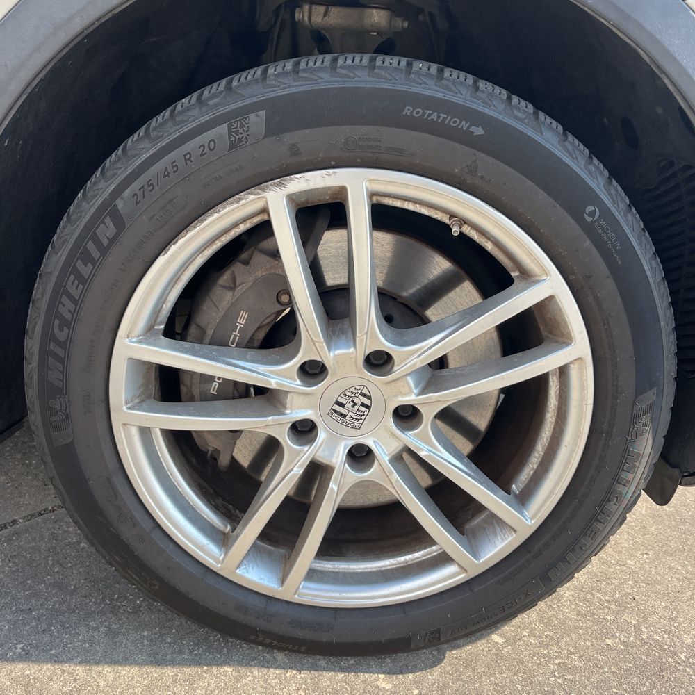 2021 Porsche Cayenne Base