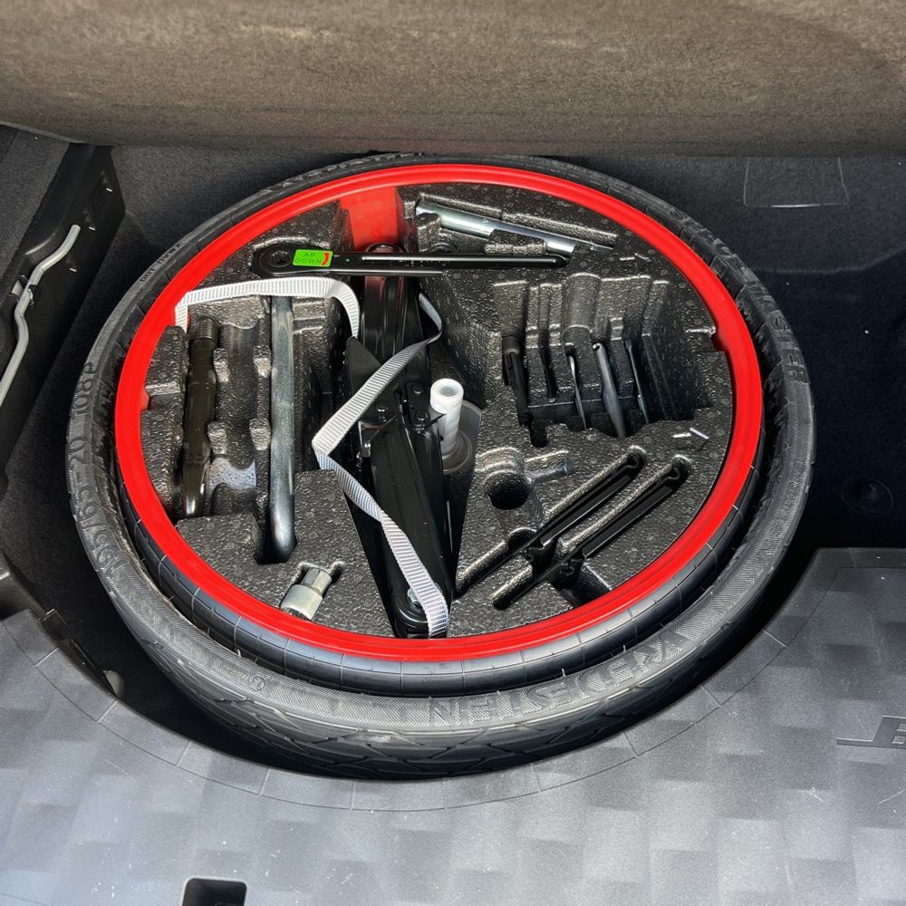 2021 Porsche Cayenne Base