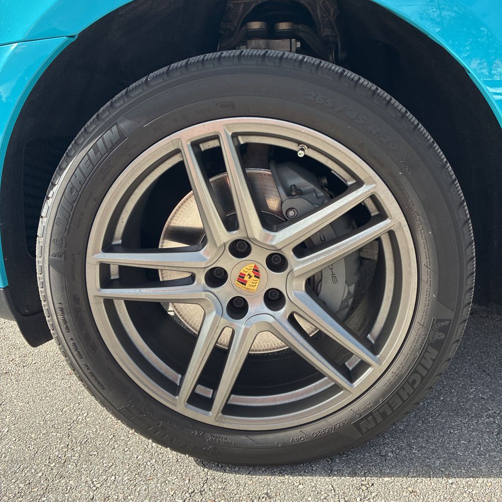 2020 Porsche Macan S