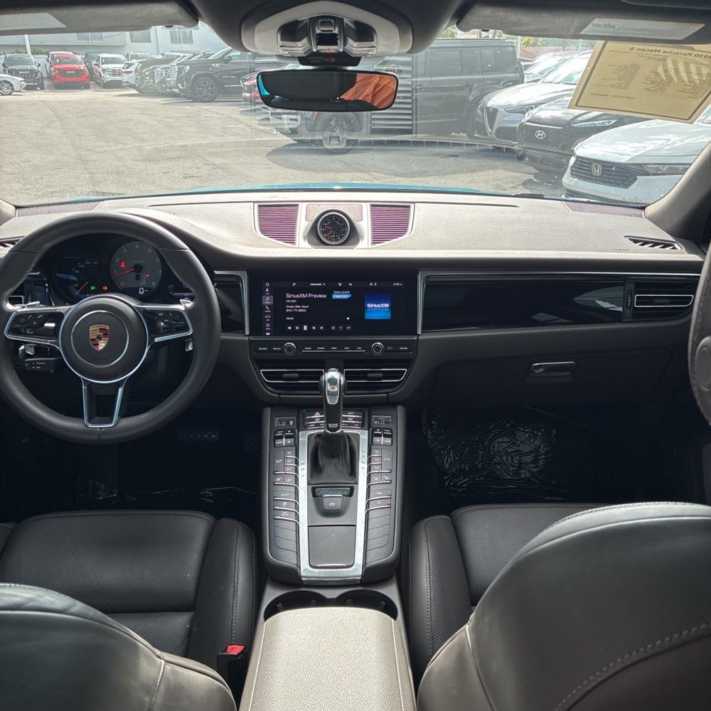 2020 Porsche Macan S