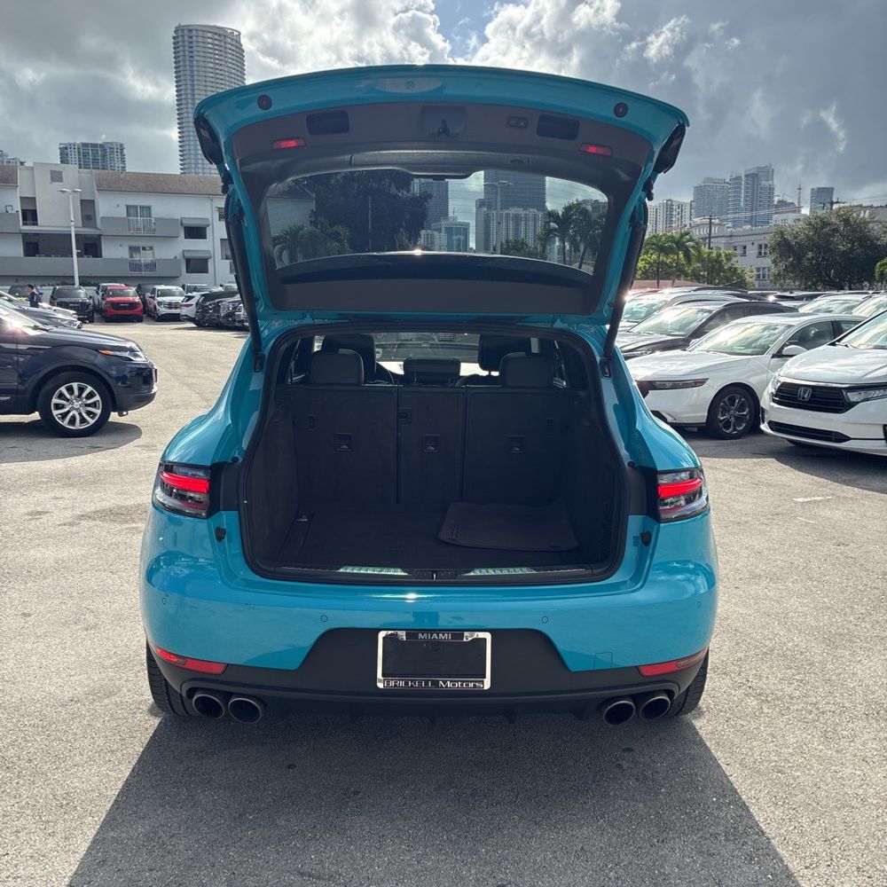 2020 Porsche Macan S