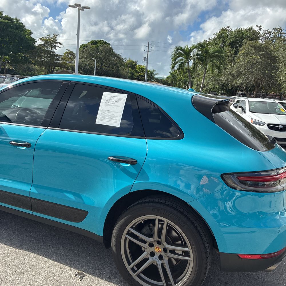 2020 Porsche Macan S