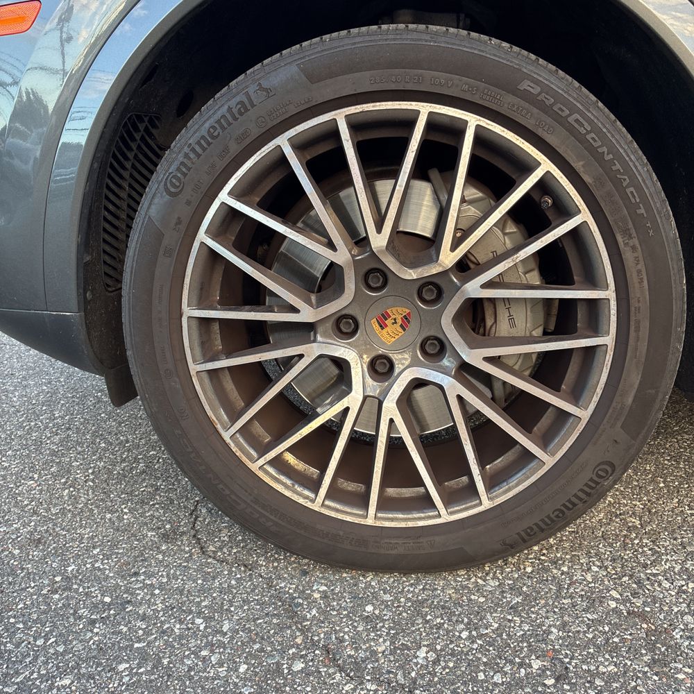 2023 Porsche Cayenne S
