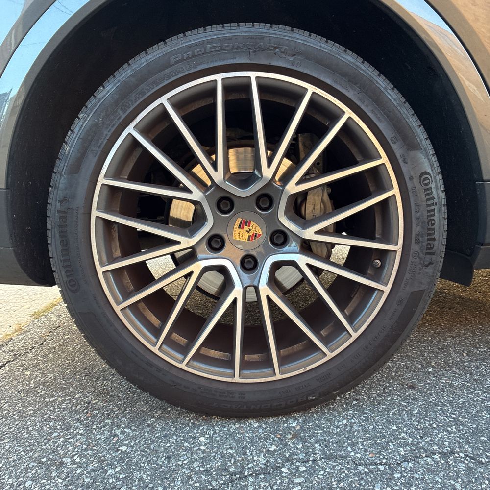 2023 Porsche Cayenne S
