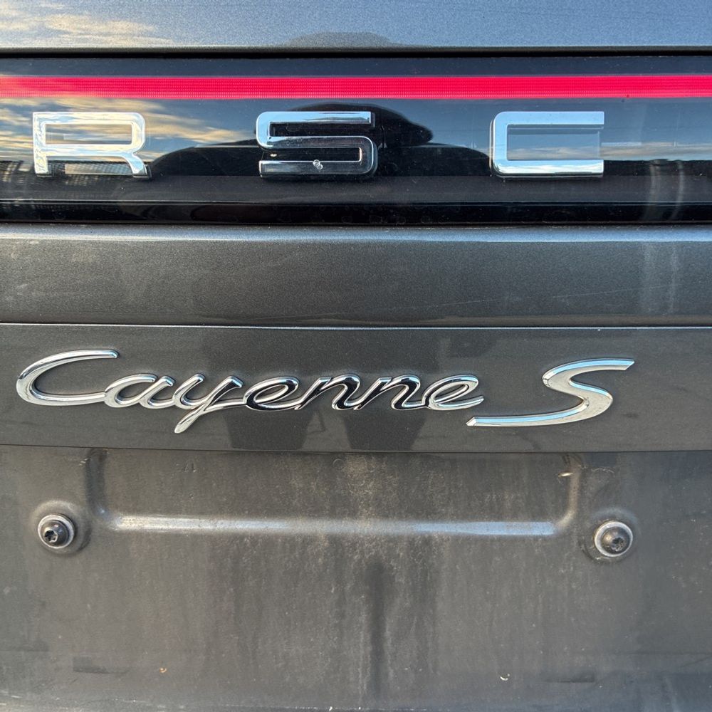 2023 Porsche Cayenne S