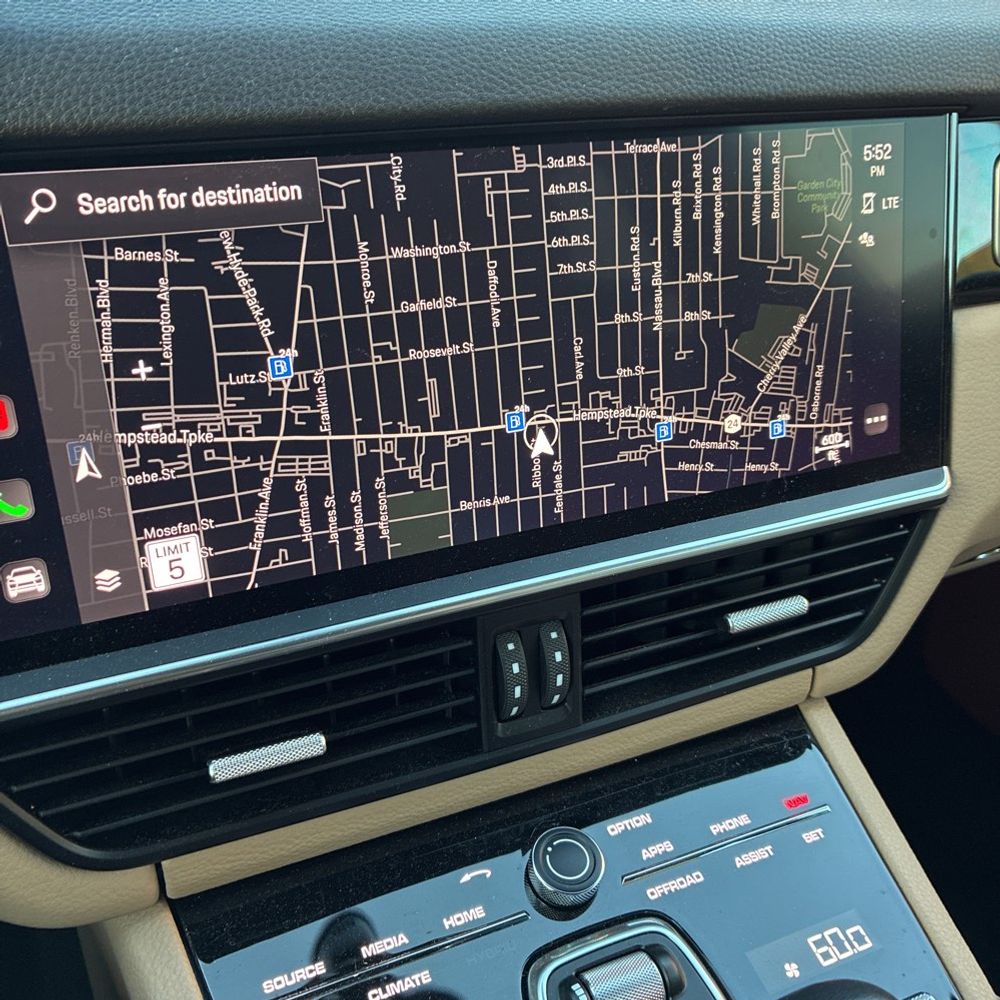 2023 Porsche Cayenne S