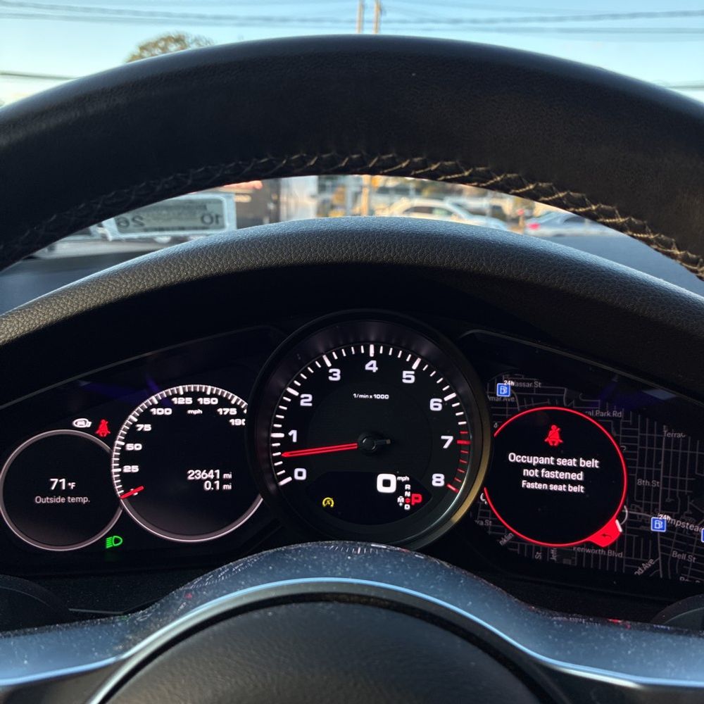 2023 Porsche Cayenne S