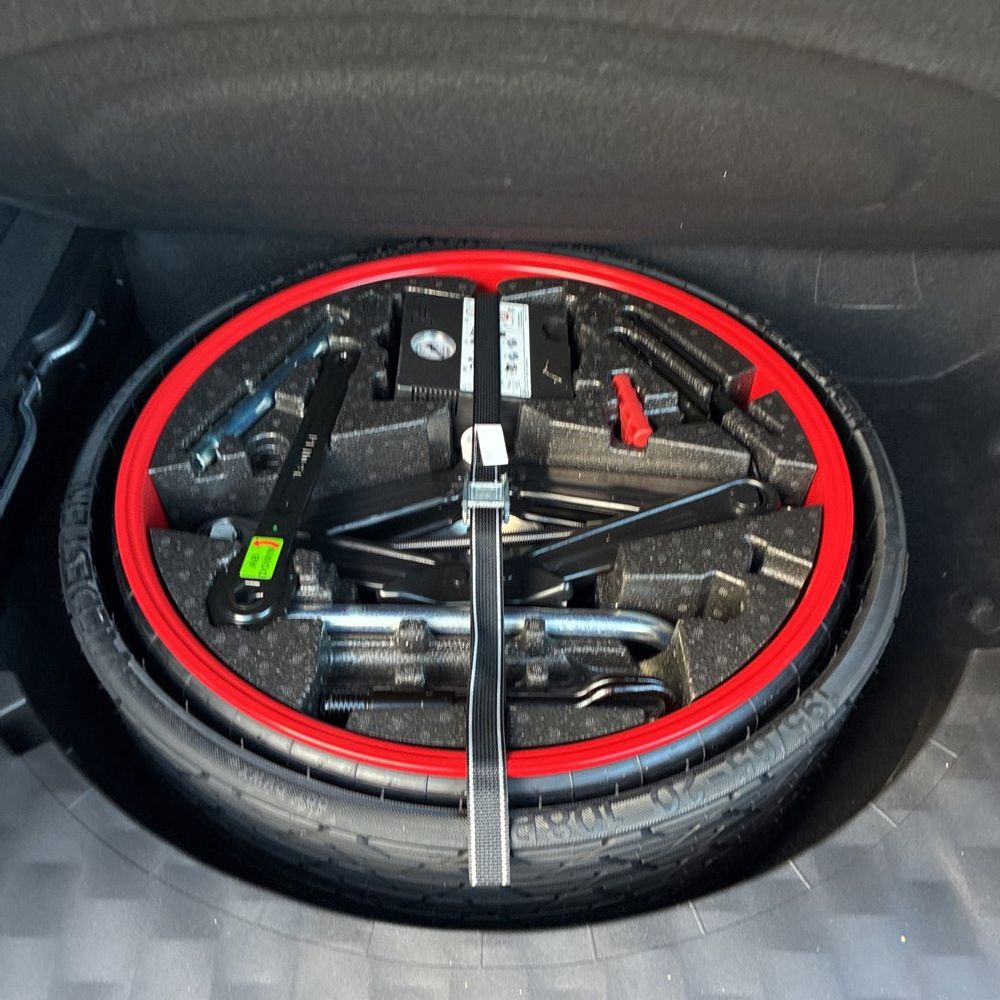 2023 Porsche Cayenne S
