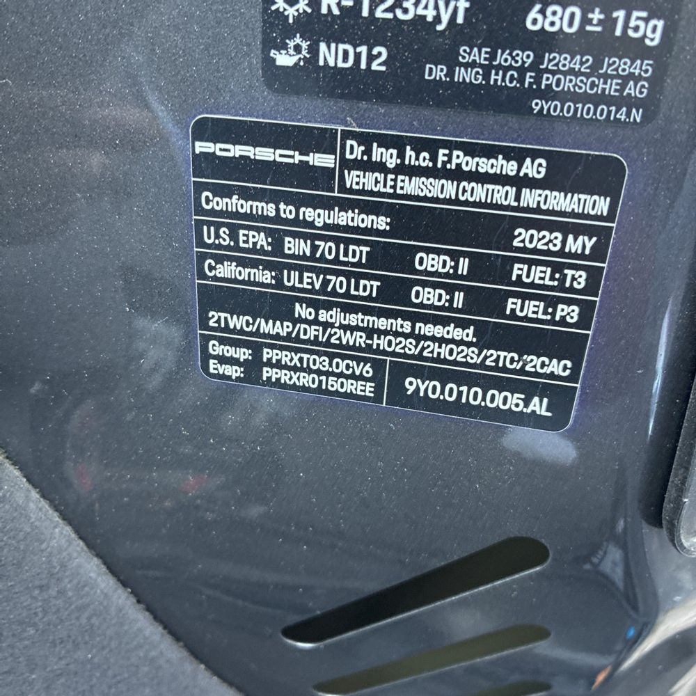 2023 Porsche Cayenne S