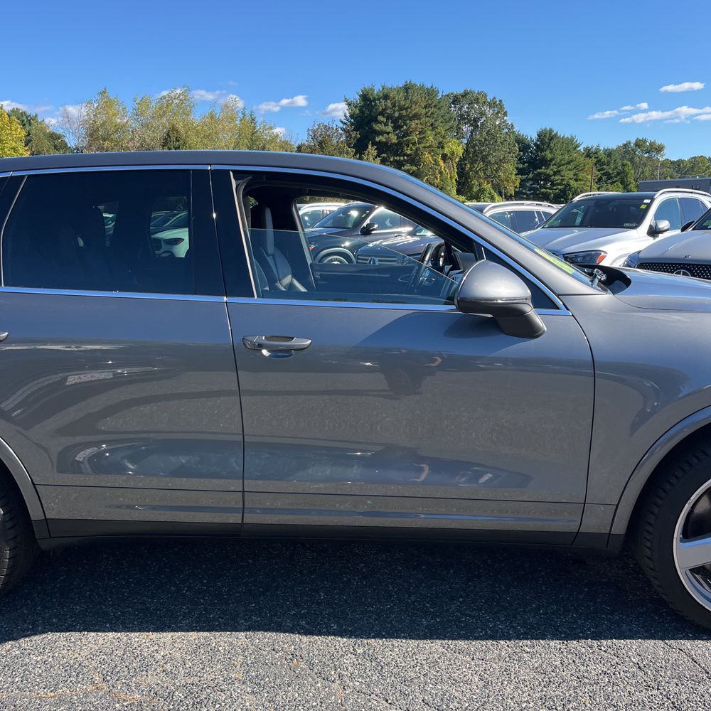 2017 Porsche Cayenne Turbo