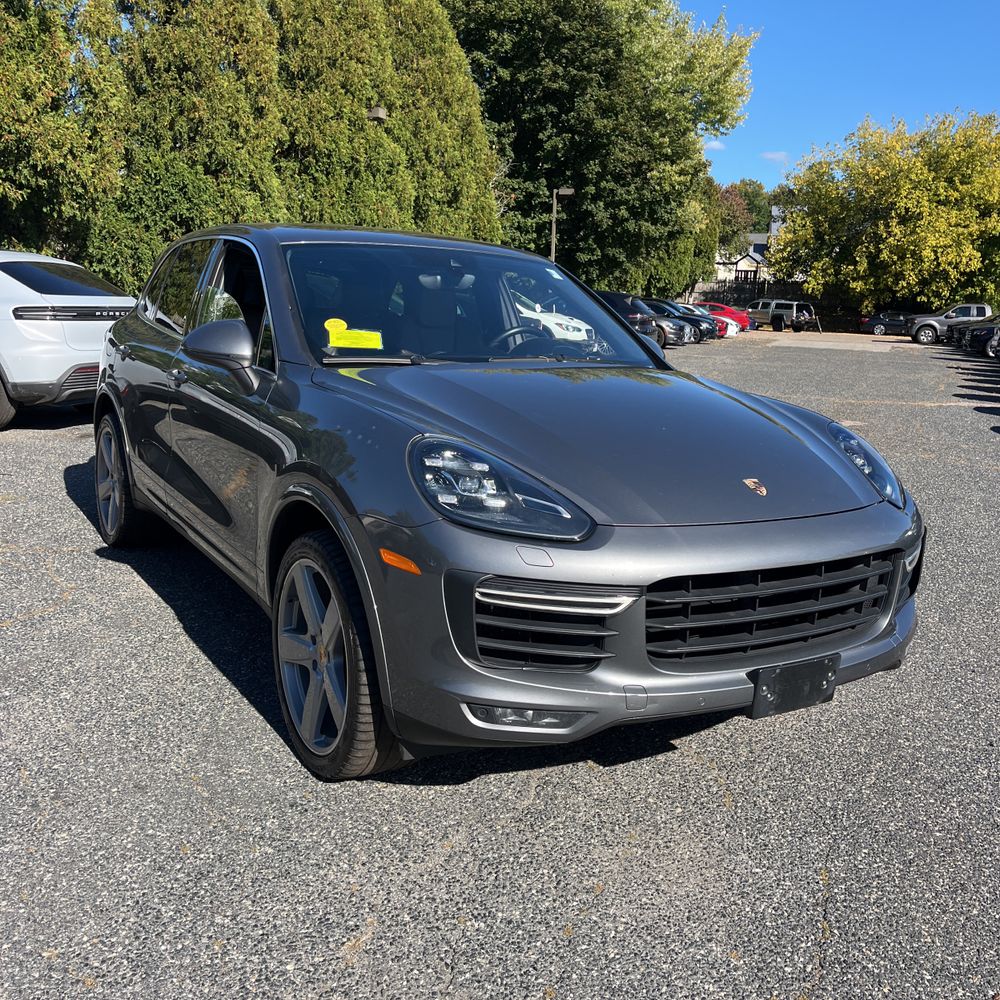 2017 Porsche Cayenne Turbo
