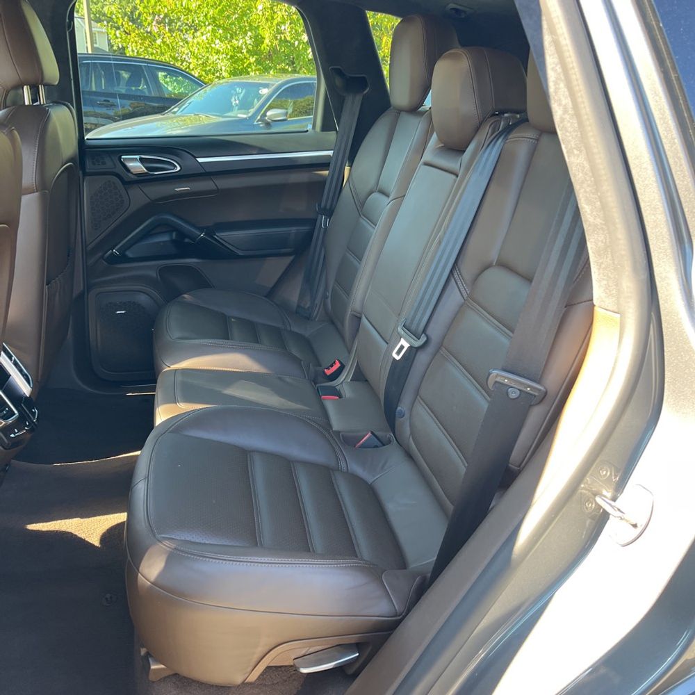 2017 Porsche Cayenne Turbo