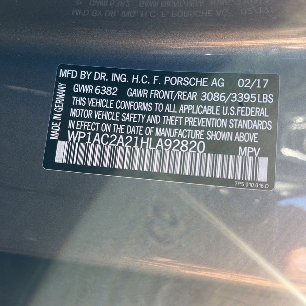 2017 Porsche Cayenne Turbo