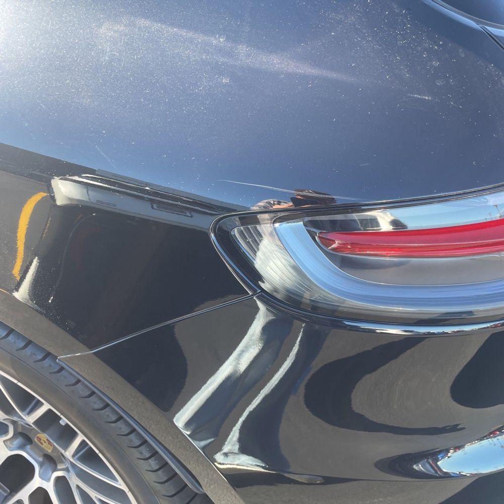 2020 Porsche Macan Turbo