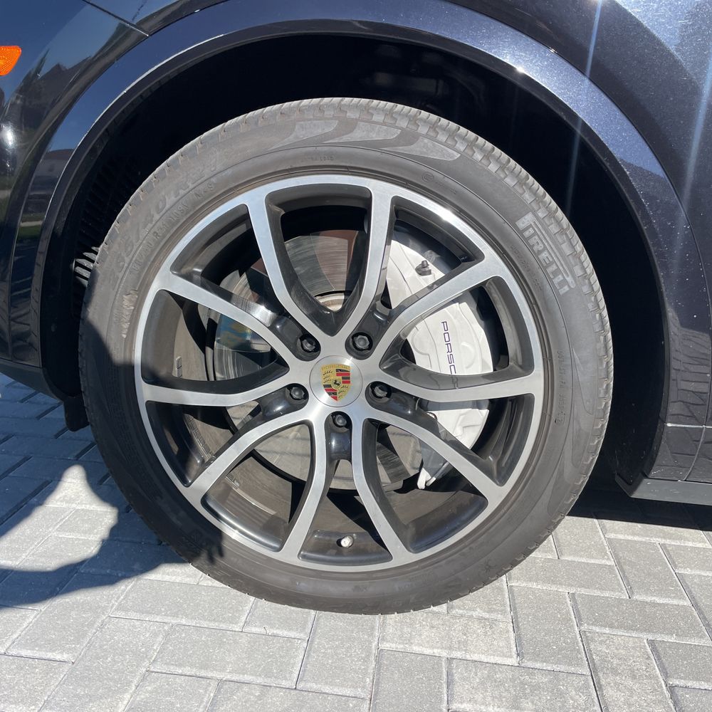 2020 Porsche Cayenne Turbo