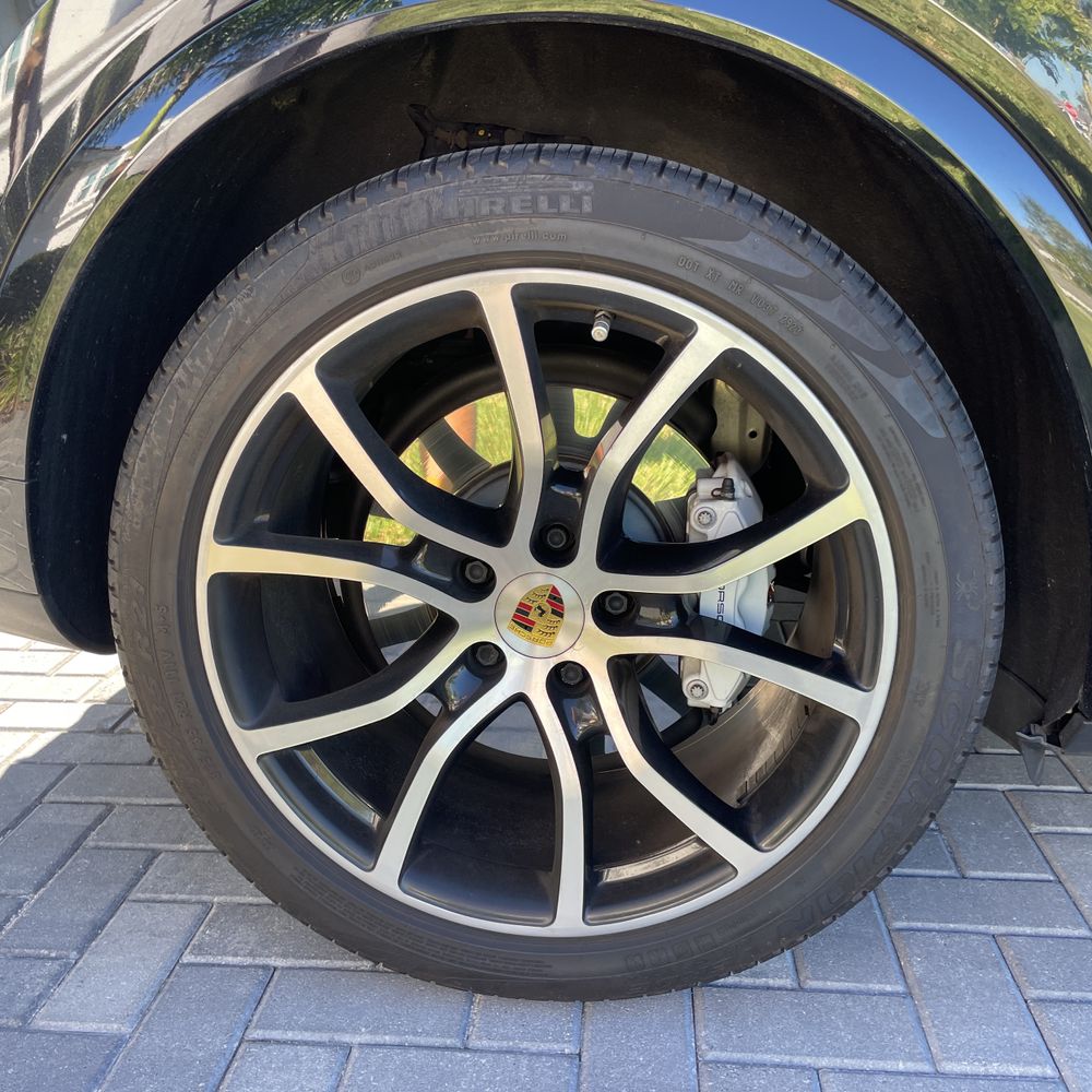 2020 Porsche Cayenne Turbo