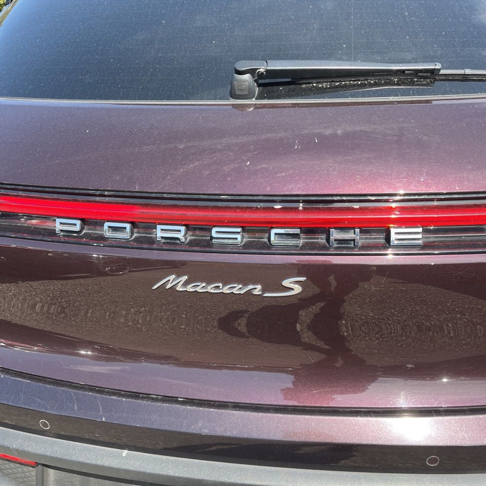 2023 Porsche Macan S