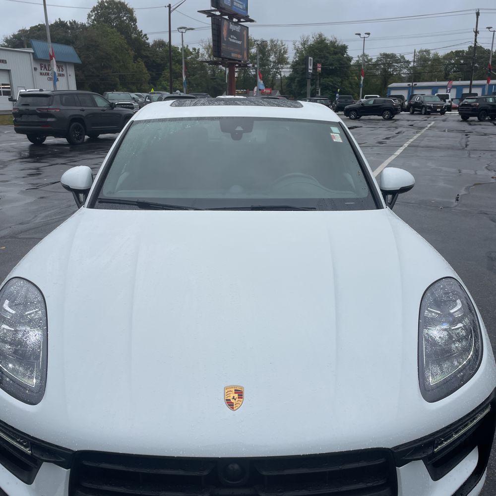 2023 Porsche Macan S