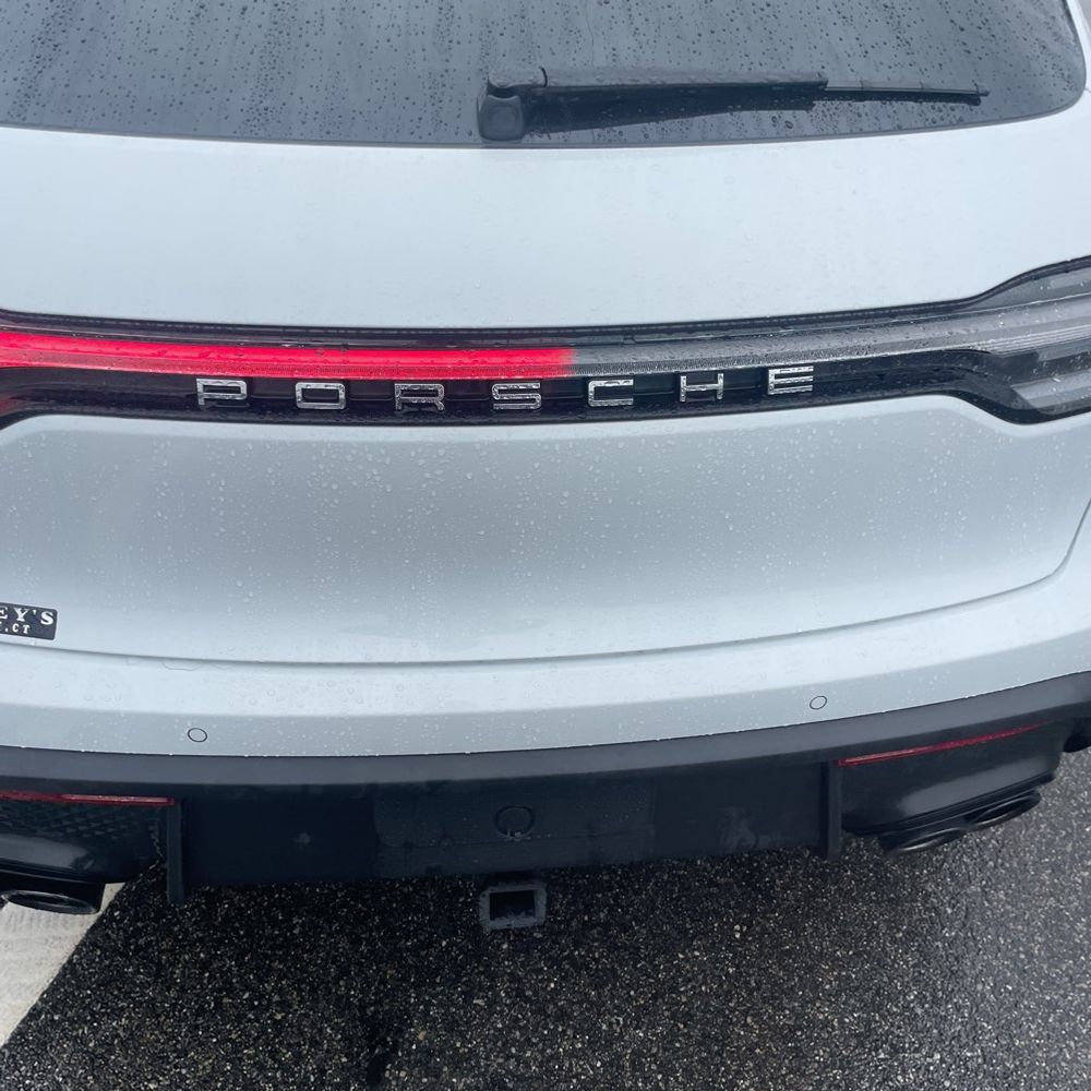 2023 Porsche Macan S