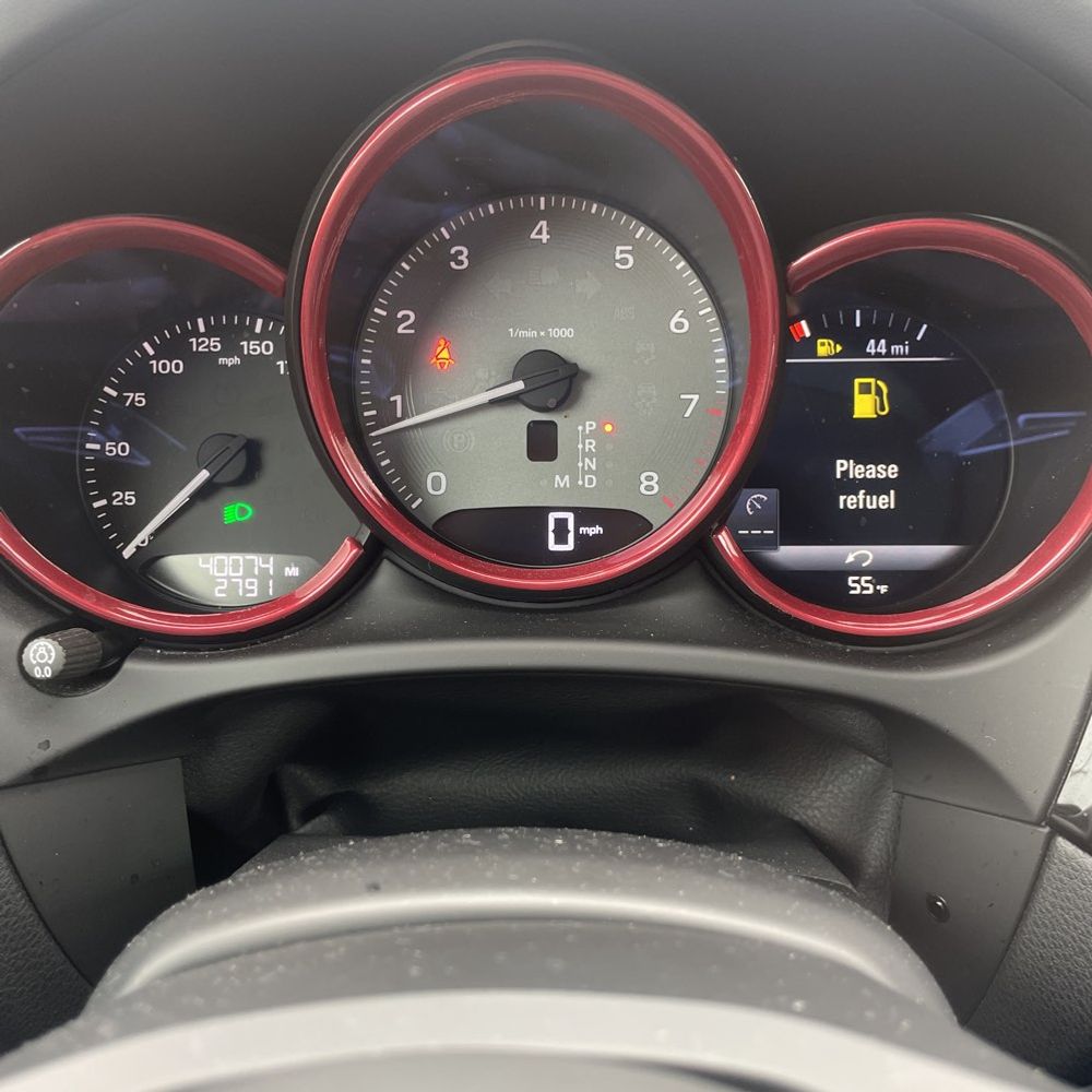 2023 Porsche Macan S