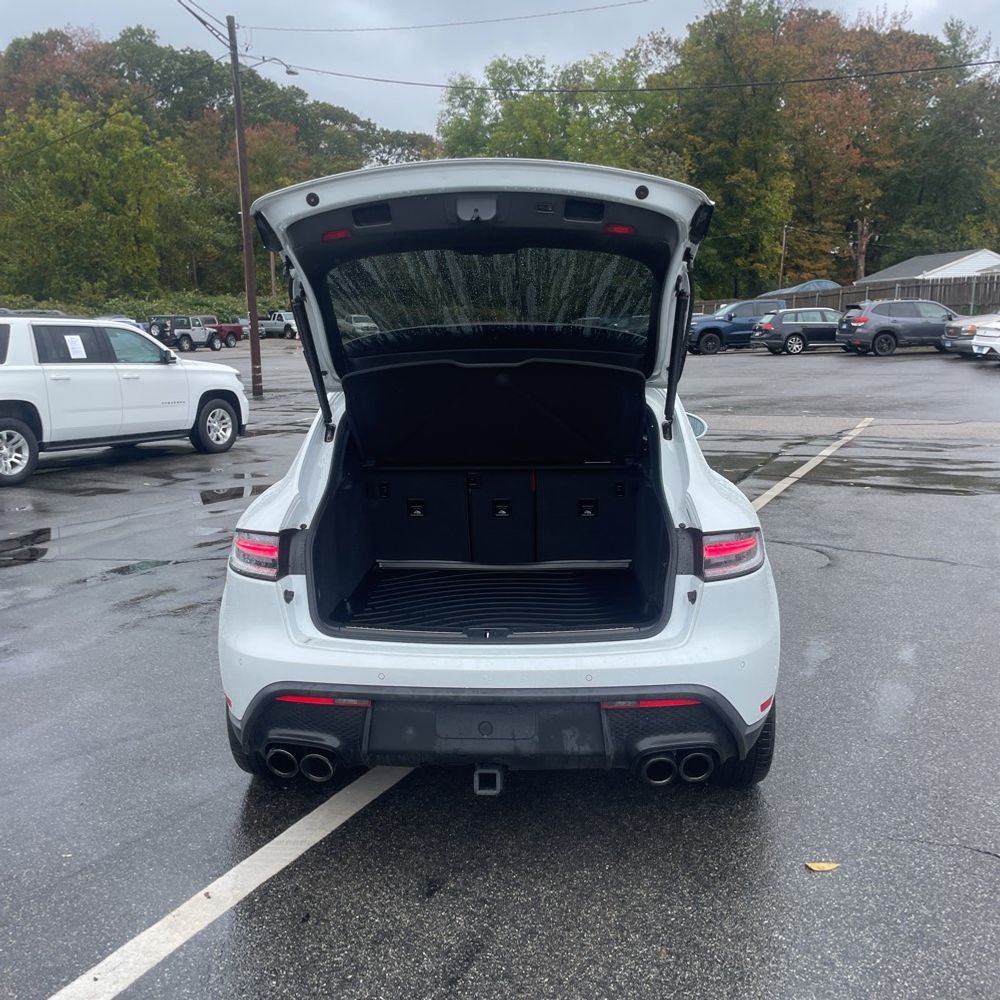2023 Porsche Macan S