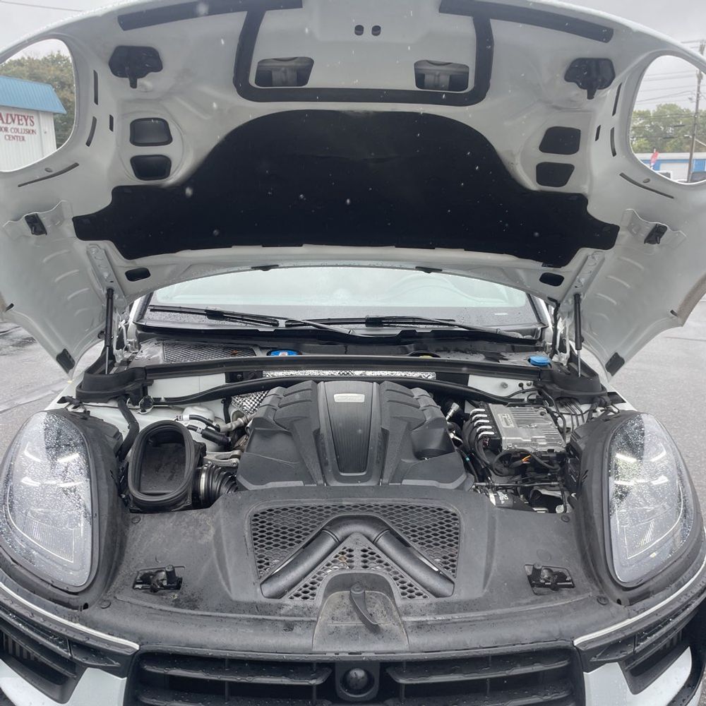 2023 Porsche Macan S