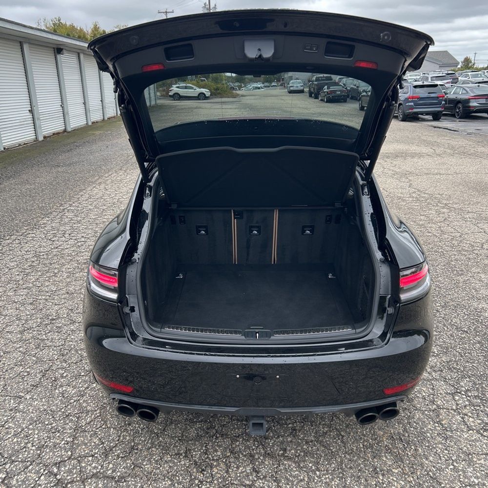 2021 Porsche Macan GTS