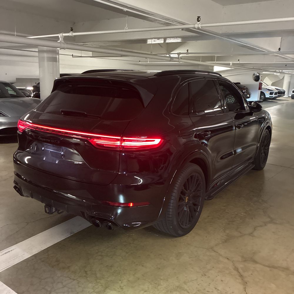 2022 Porsche Cayenne GTS