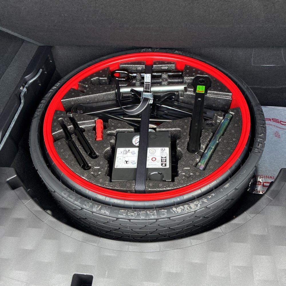 2024 Porsche Cayenne S