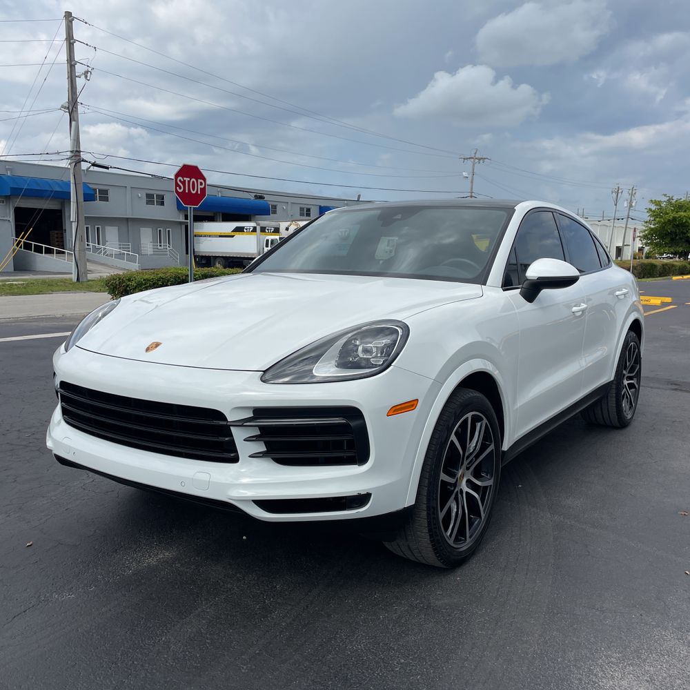 2022 Porsche Cayenne Coupe