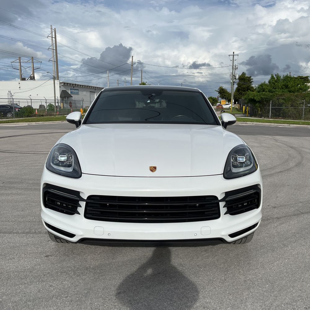 2022 Porsche Cayenne Coupe