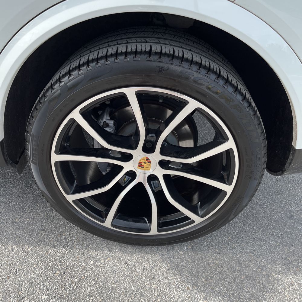 2022 Porsche Cayenne Coupe