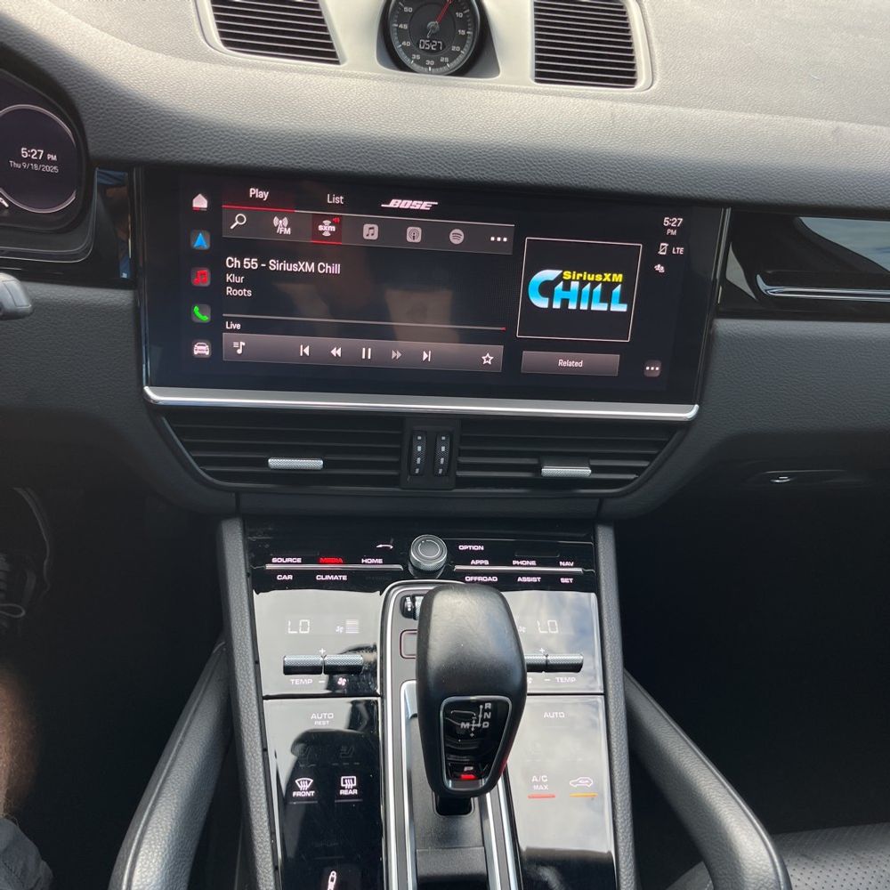 2022 Porsche Cayenne Coupe