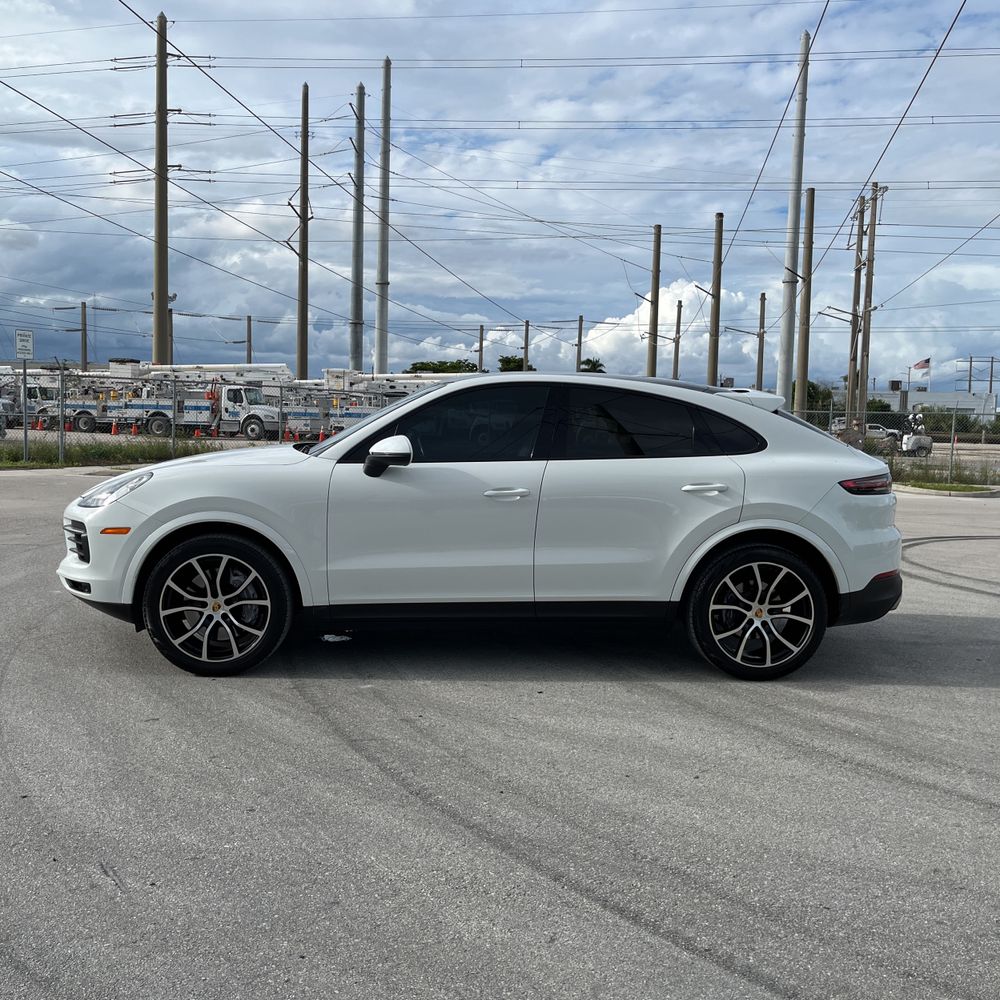 2022 Porsche Cayenne Coupe