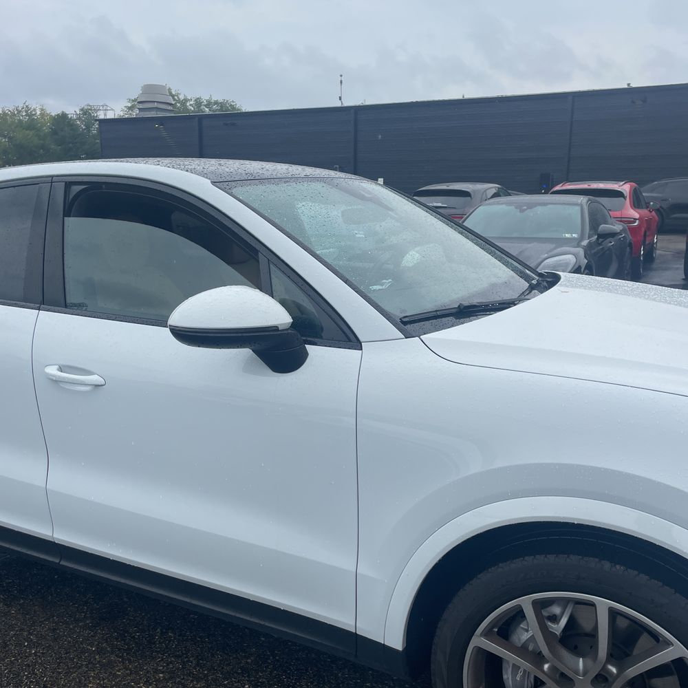 2021 Porsche Cayenne Base