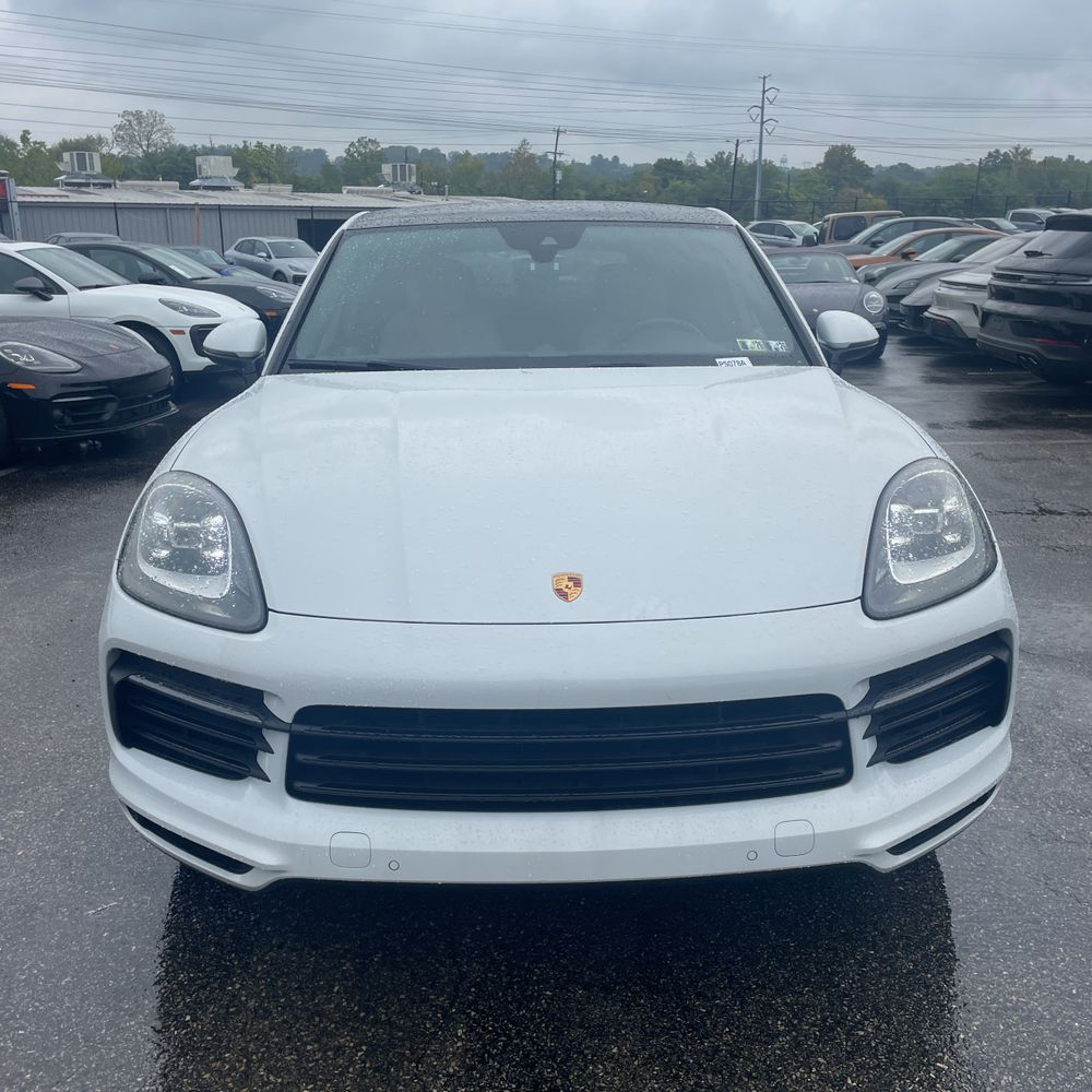 2021 Porsche Cayenne Base