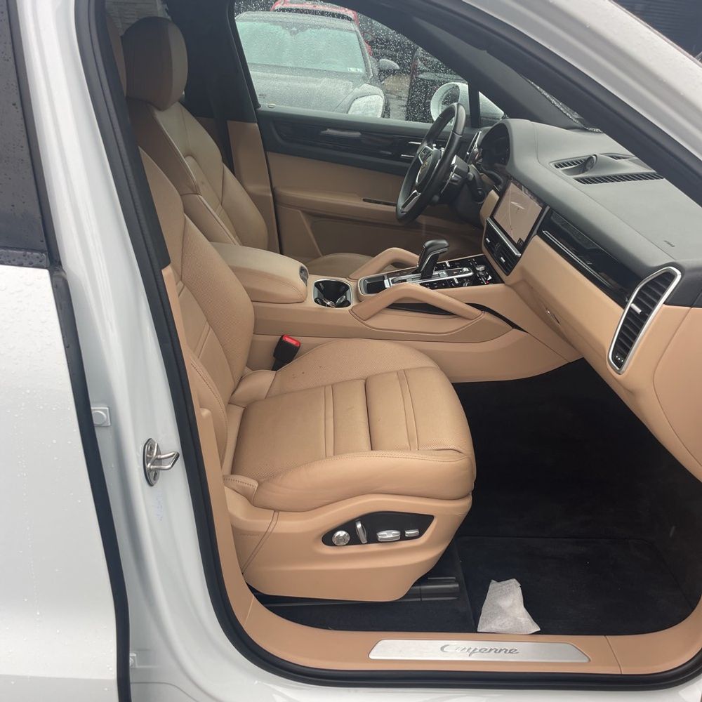 2021 Porsche Cayenne Base