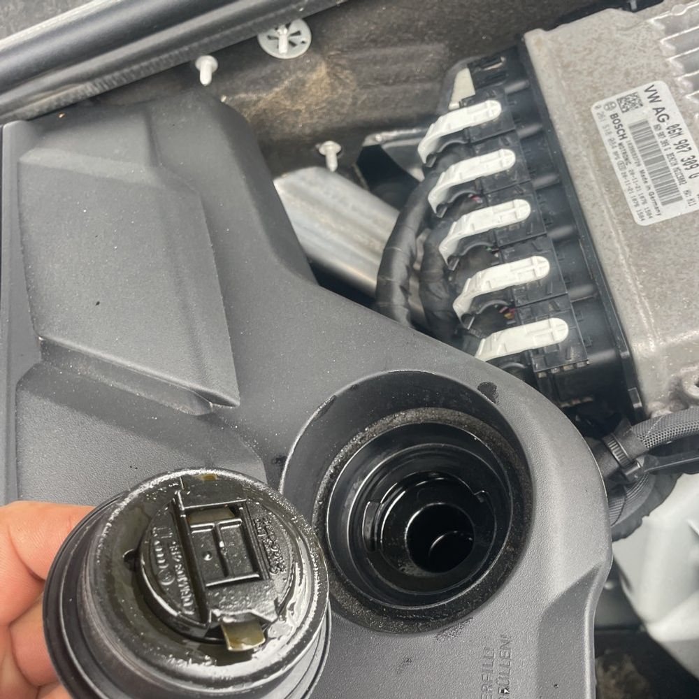 2021 Porsche Cayenne Base
