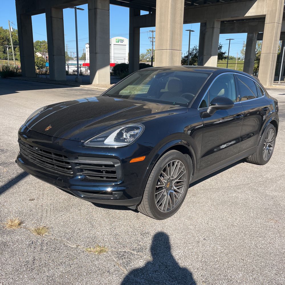 2022 Porsche Cayenne Coupe