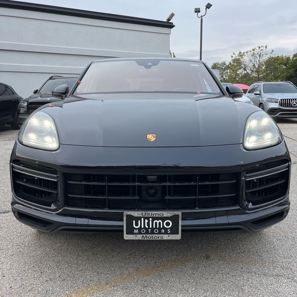 2021 Porsche Cayenne Turbo Coupe