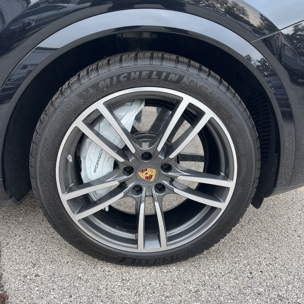 2021 Porsche Cayenne Turbo Coupe