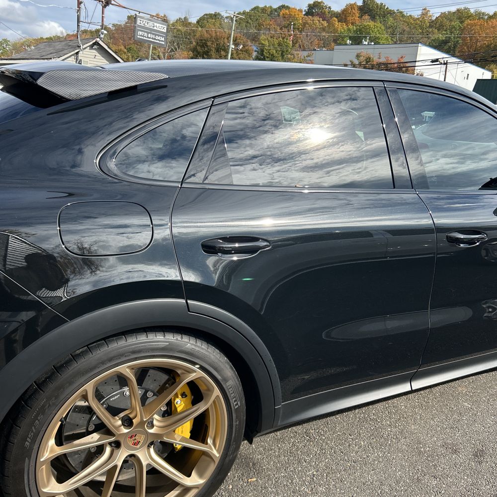 2025 Porsche Cayenne Turbo GT
